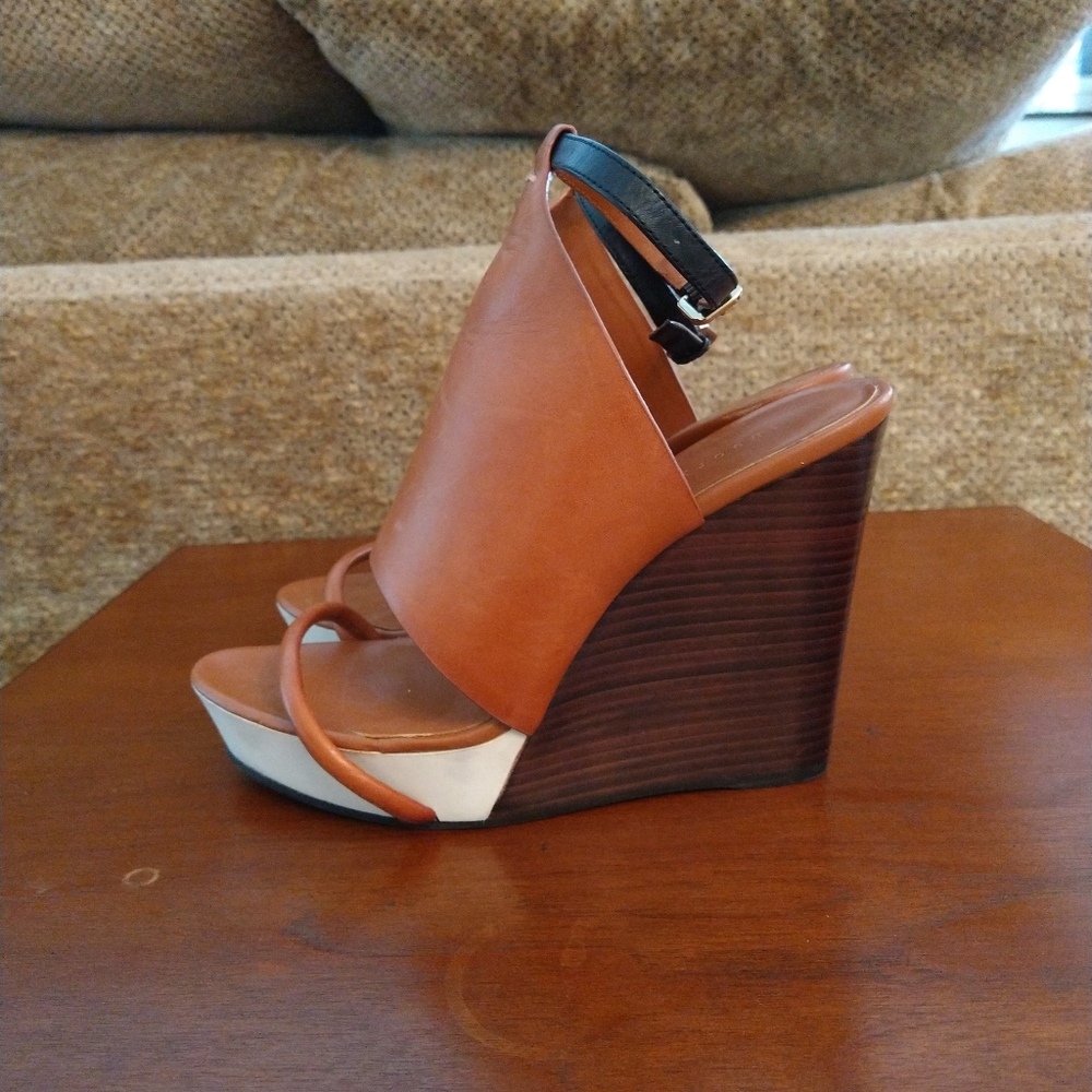 Theory platform wedges size 39